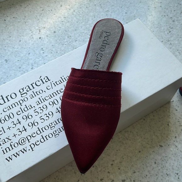 PEDRO GARCÍA SATIN MULES - Picture 3 of 7